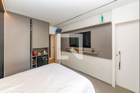 Apartamento à venda com 250m², 5 quartos e 2 vagasSuíte 3