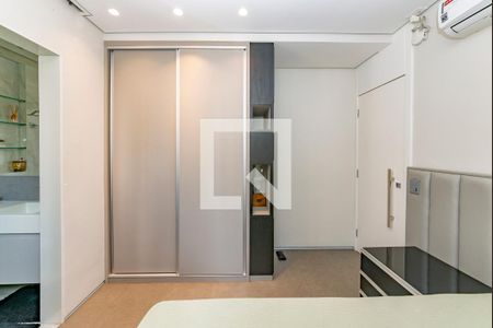 Apartamento à venda com 250m², 5 quartos e 2 vagasSuíte 4