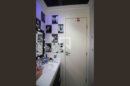 Apartamento à venda com 102m², 3 quartos e 2 vagasBanheiro Social