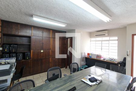 Casa à venda com 154m², 4 quartos e 2 vagasQuarto 3 - Suíte