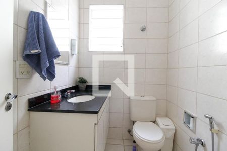 Casa à venda com 154m², 4 quartos e 2 vagasBanheiro