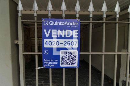 Casa à venda com 154m², 4 quartos e 2 vagasPlaca