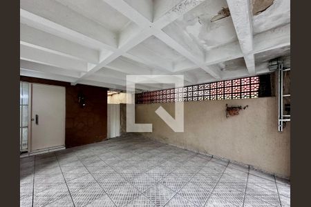 Casa à venda com 200m², 3 quartos e 2 vagas Casa à venda com 200m², 3 quartos e 2 vagasGaragem