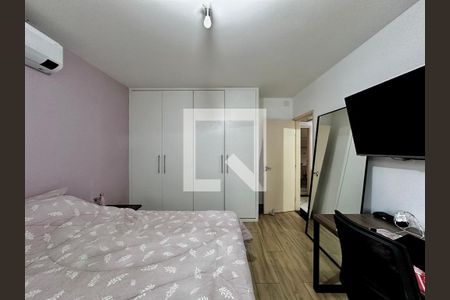 Casa à venda com 200m², 3 quartos e 2 vagas Casa à venda com 200m², 3 quartos e 2 vagasQuarto 2