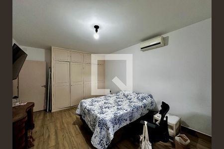 Suíte de casa à venda com 3 quartos, 200m² em Brooklin, São Paulo