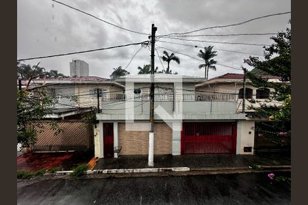 Casa à venda com 200m², 3 quartos e 2 vagas Casa à venda com 200m², 3 quartos e 2 vagasVista Quartos 2 e 3
