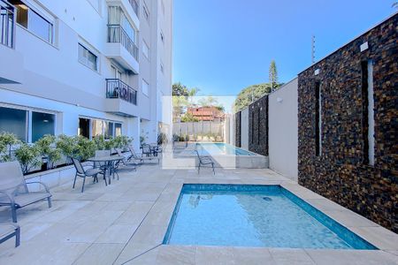 Apartamento para alugar com 45m², 2 quartos e 1 vagaÁrea comum - Piscina