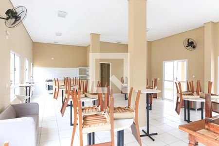 Apartamento para alugar com 57m², 2 quartos e 1 vagaÁrea comum - Salão de festas