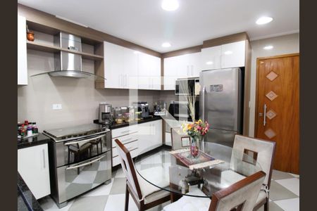 Casa à venda com 120m², 3 quartos e 2 vagasCozinha