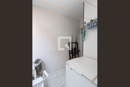 Casa à venda com 120m², 3 quartos e 2 vagasÁrea de Serviço