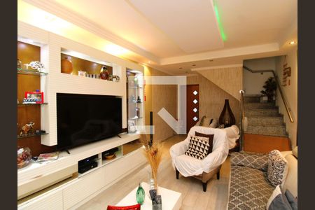 Sala de casa à venda com 3 quartos, 120m² em Vila Nova Carolina, São Paulo