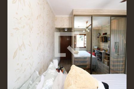 Casa à venda com 120m², 3 quartos e 2 vagasSuíte