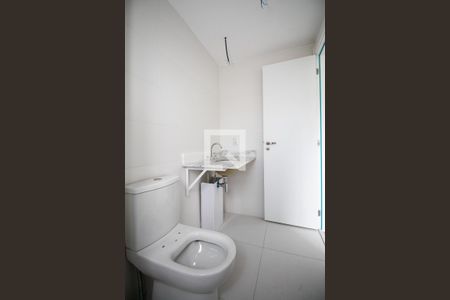 Apartamento à venda com 76m², 2 quartos e 1 vagaBanheiro da Suíte 1