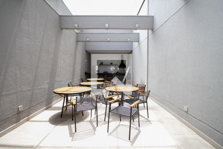 Apartamento à venda com 76m², 2 quartos e 1 vagaÁrea Comum - Churrasqueira