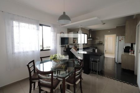 Apartamento à venda com 185m², 4 quartos e 2 vagasCopa