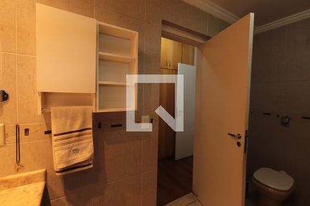 Apartamento à venda com 185m², 4 quartos e 2 vagasBanheiro da Suíte 3