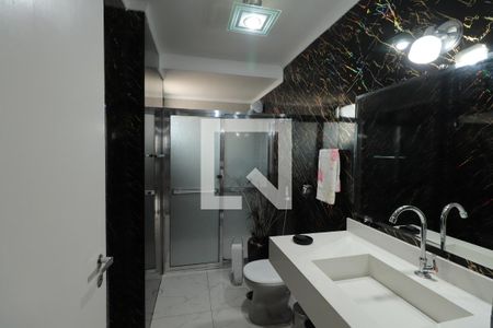 Apartamento à venda com 185m², 4 quartos e 2 vagasBanheiro da Suíte 2