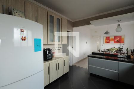 Apartamento à venda com 185m², 4 quartos e 2 vagasCozinha