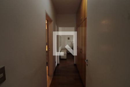 Apartamento à venda com 185m², 4 quartos e 2 vagasQuarto 3 - Suíte