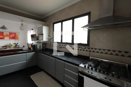 Apartamento à venda com 185m², 4 quartos e 2 vagasCozinha