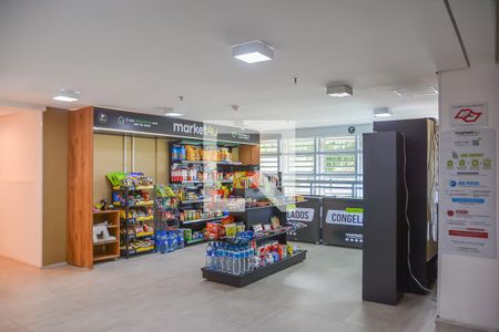 Studio para alugar com 42m², 1 quarto e 1 vaga Studio para alugar com 42m², 1 quarto e 1 vagaMercado