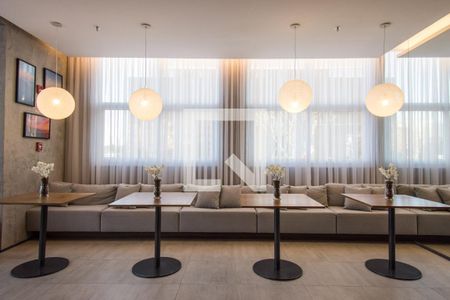 Studio para alugar com 42m², 1 quarto e 1 vaga Studio para alugar com 42m², 1 quarto e 1 vagaÁrea comum