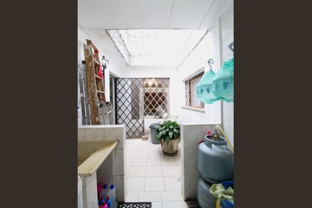 Casa à venda com 280m², 3 quartos e 2 vagasÁrea de Serviço