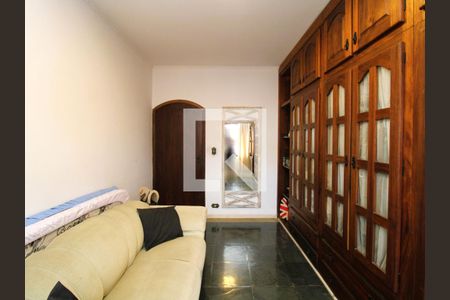 Casa à venda com 280m², 3 quartos e 2 vagasQuarto 2