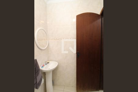 Casa à venda com 280m², 3 quartos e 2 vagasBanheiro de serviço