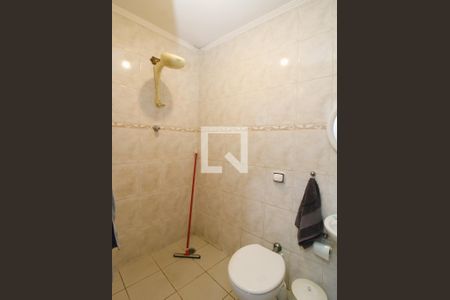 Casa à venda com 280m², 3 quartos e 2 vagasBanheiro de serviço