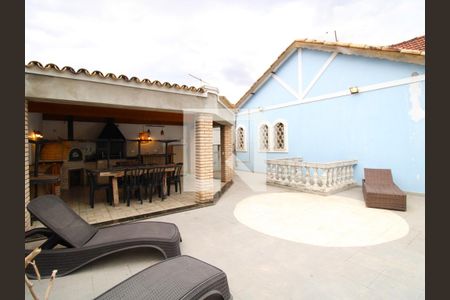 Casa à venda com 280m², 3 quartos e 2 vagasTerraço Gourmet