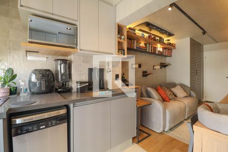 Sala/Cozinha de kitnet/studio à venda com 1 quarto, 35m² em Pinheiros, São Paulo