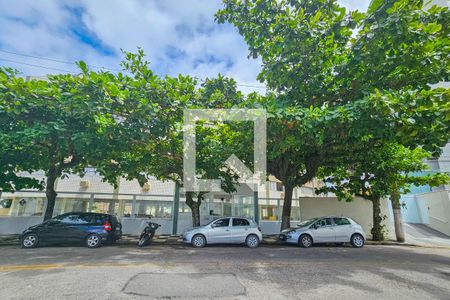 Apartamento para alugar com 100m², 2 quartos e 2 vagasFachada 