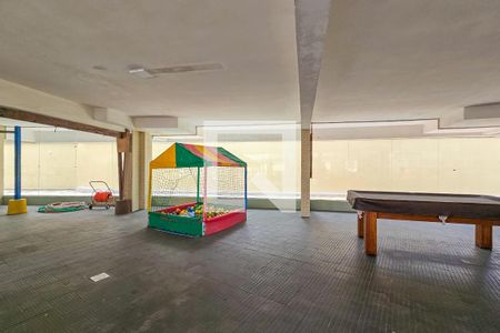 Apartamento para alugar com 100m², 2 quartos e 2 vagasÁrea de Lazer 