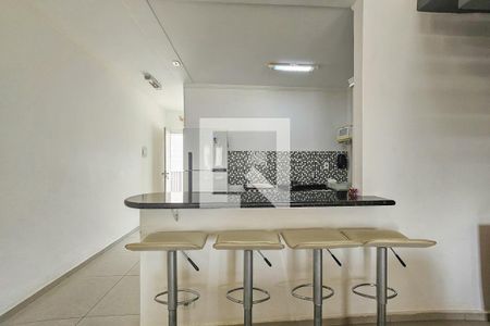 Apartamento para alugar com 100m², 2 quartos e 2 vagasCozinha