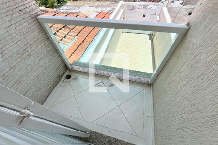 Casa à venda com 100m², 3 quartos e 2 vagas Casa à venda com 100m², 3 quartos e 2 vagasVaranda da Suíte