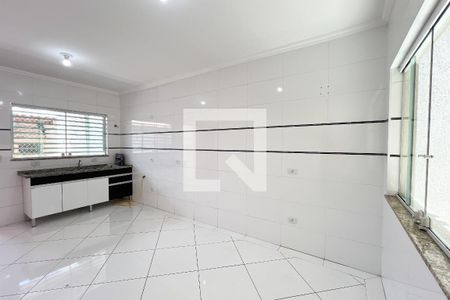 Casa à venda com 100m², 3 quartos e 2 vagas Casa à venda com 100m², 3 quartos e 2 vagasCozinha