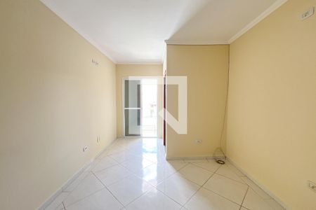 Casa à venda com 100m², 3 quartos e 2 vagas Casa à venda com 100m², 3 quartos e 2 vagasSuíte