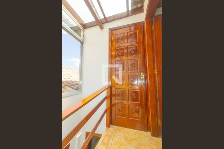 Casa de condomínio à venda com 100m², 3 quartos e 2 vagasVaranda