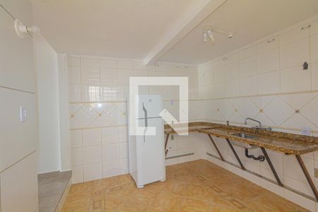 Cozinha de casa de condomínio à venda com 3 quartos, 100m² em Rio Branco, Canoas