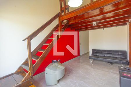 Sala de casa de condomínio à venda com 3 quartos, 100m² em Rio Branco, Canoas