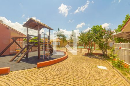 Casa de condomínio à venda com 100m², 3 quartos e 2 vagasÁrea comum - Playground