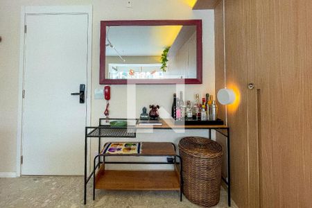 Sala de apartamento para alugar com 1 quarto, 40m² em Jardim das Bandeiras, São Paulo