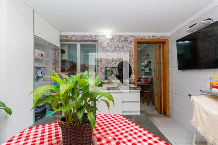 Casa de condomínio à venda com 150m², 3 quartos e 2 vagasÁrea gourmet e Área de Serviço