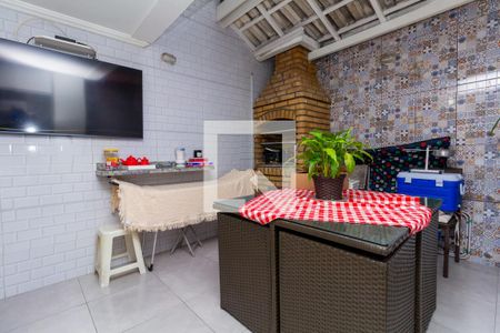 Casa de condomínio à venda com 150m², 3 quartos e 2 vagasÁrea gourmet e Área de Serviço