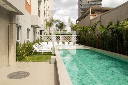 Apartamento para alugar com 37m², 2 quartos e sem vagaÁrea comum - Piscina