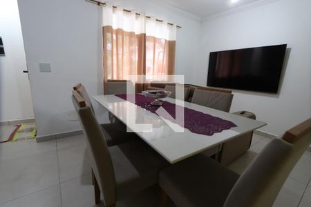 Sala de casa de condomínio à venda com 2 quartos, 60m² em Jardim Guairaca, São Paulo