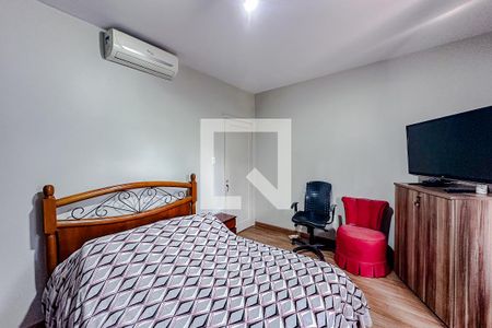 Casa à venda com 324m², 4 quartos e 3 vagasQuarto 2