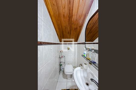 Casa à venda com 324m², 4 quartos e 3 vagasLavabo