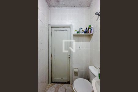 Casa à venda com 324m², 4 quartos e 3 vagasBanheiro (Casa 2)